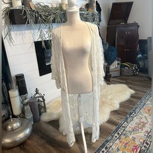 NWT MinkPink crochet lace kimono sz M/L